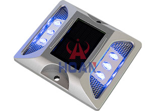 Tachas Solares para Vías Urbanas